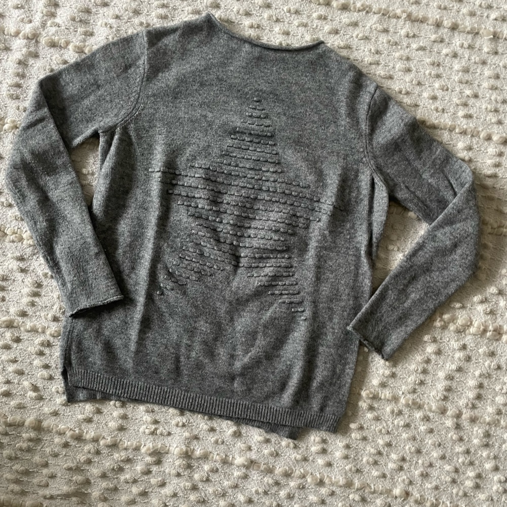 XS sweater